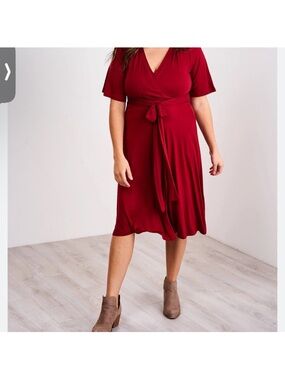 Forever 21 Size 1x Deep Red Wrap Midi Dress with Tie Waist